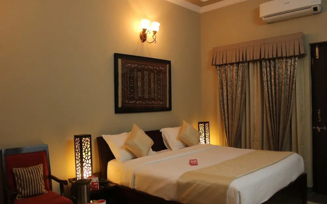 OYO Rooms 025 Near Goverdhan Sagar Lake