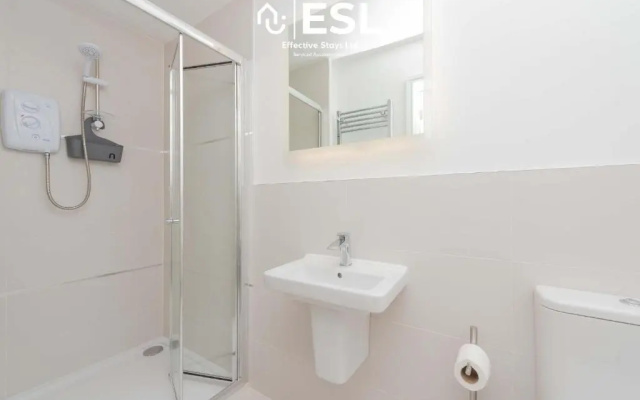 Studio 2, Second Floor Town Centre Apartment