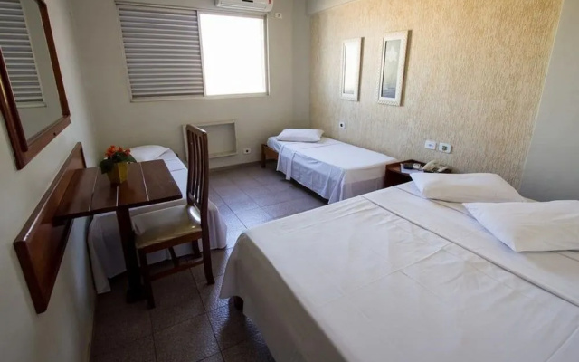 Uberpalace Hotel