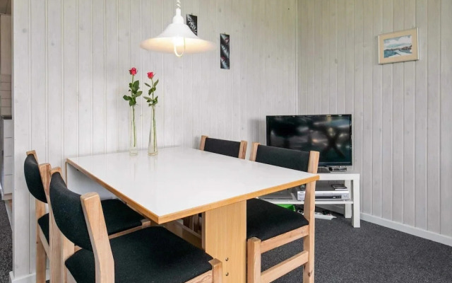 6 Person Holiday Home in Lokken