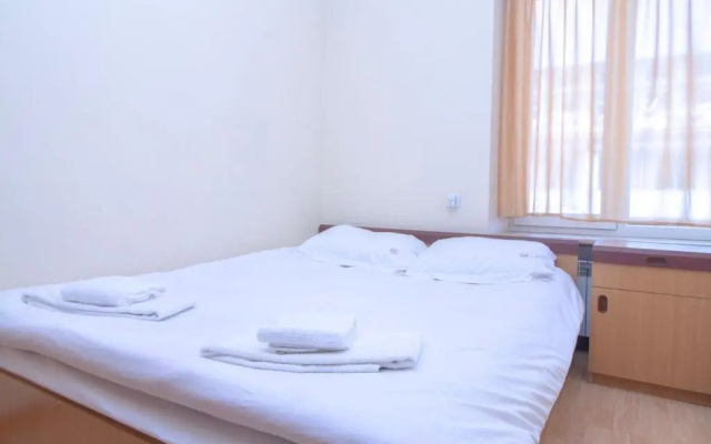 Stay Inn Apartments at Nalbandyan 50 street