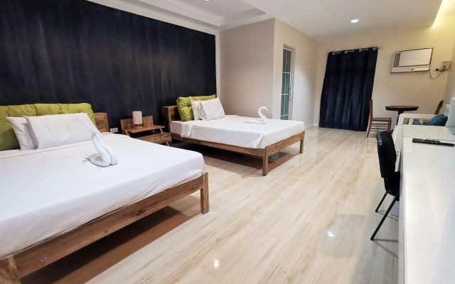 Pescadores Suites Moalboal