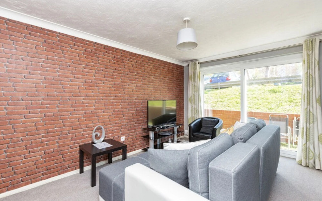 Nightingale Suite by Kasar Stays
