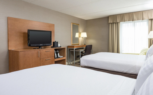 Holiday Inn Manchester Airport by IHG