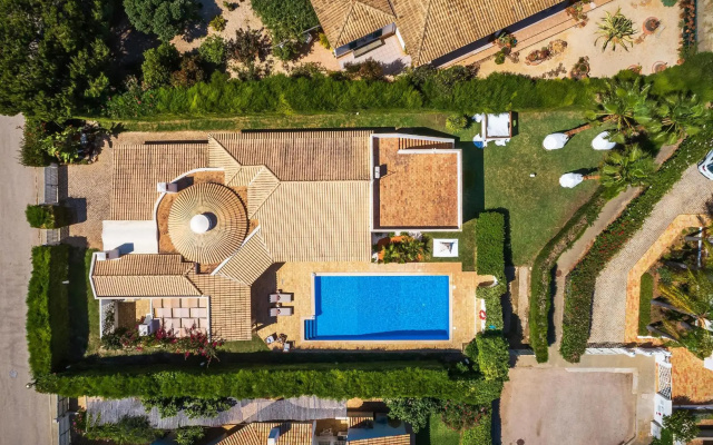 Villa Dome by OCvillas