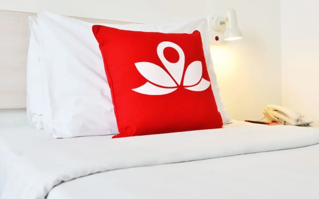 Zen Rooms Basic Gemini Hotel