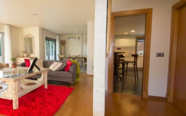 106387 - Villa in Sanxenxo