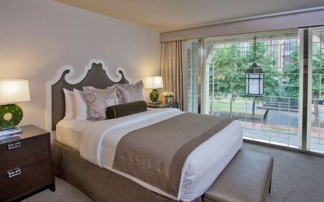 Morrison Clark Historic Inn