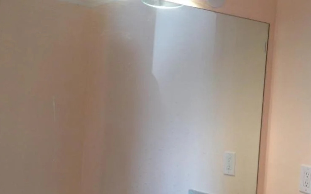 Economy Inn