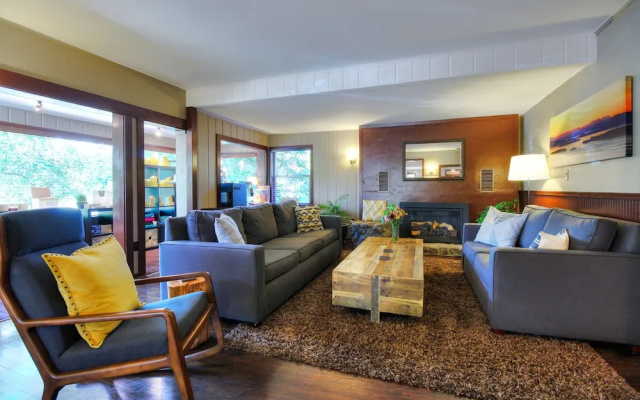 Earthbox Inn & Spa