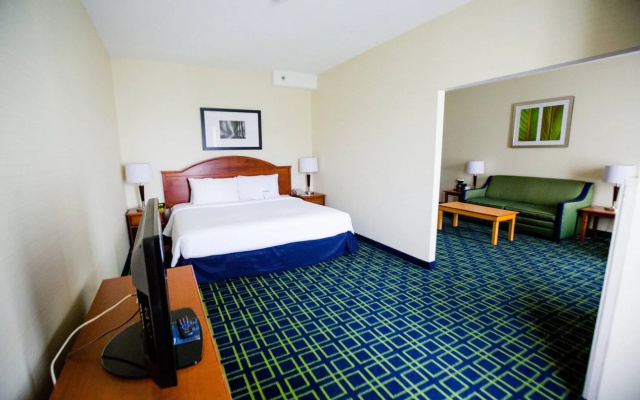 Fairfield Inn by Marriott Toronto Oakville
