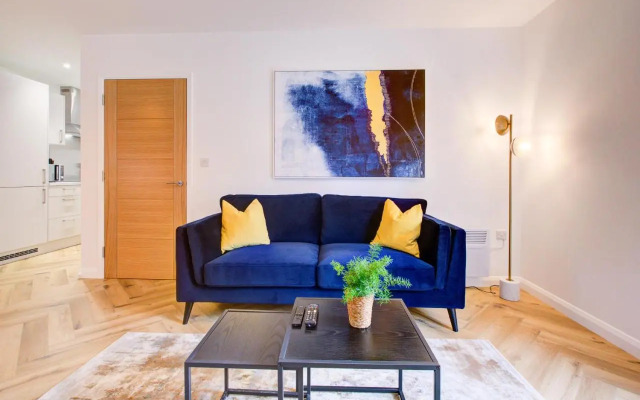 Hybrid Resi - Mitcham