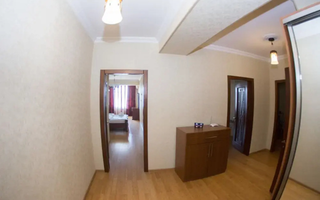 Bakuvi Tourist Apartment B092