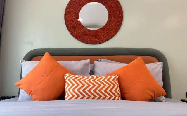 1BR Condo with Pool Gym C238