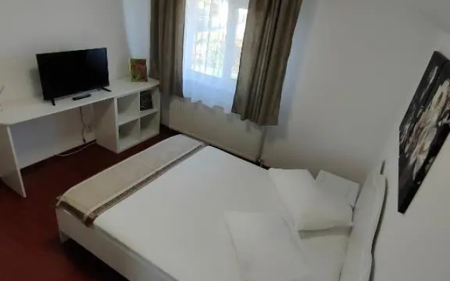 "Apartament"-Casa Genius
