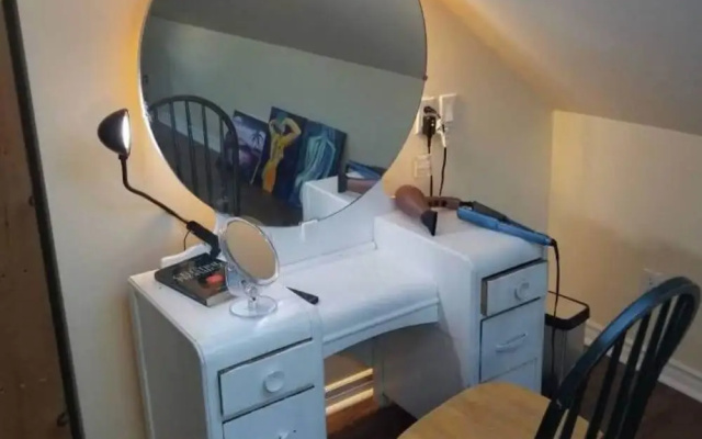 Perfect for Couples Home away from Home