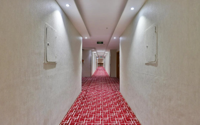 Capital O 338 Asian Hotel