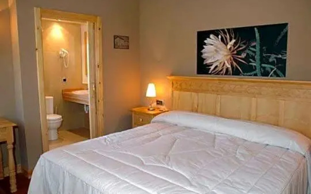 hotel gueñes