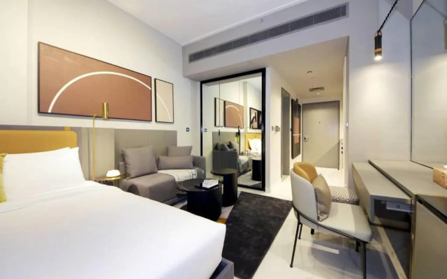 New Arabian MAG 318 Business Bay