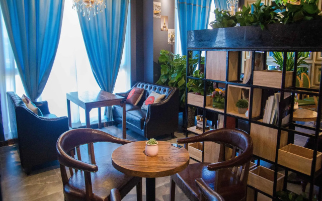 Lavande Hotels Hohhot South 2nd Ring Evergrande Huafu