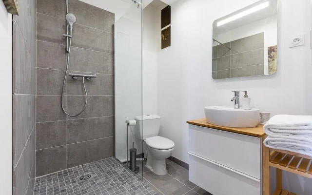 MISIRLOU -Superbe Studio dans la Vieille Ville