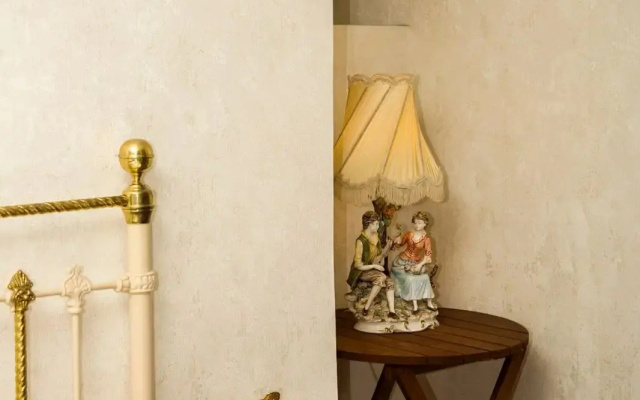 Guest rooms · Tbilisi — photo 23