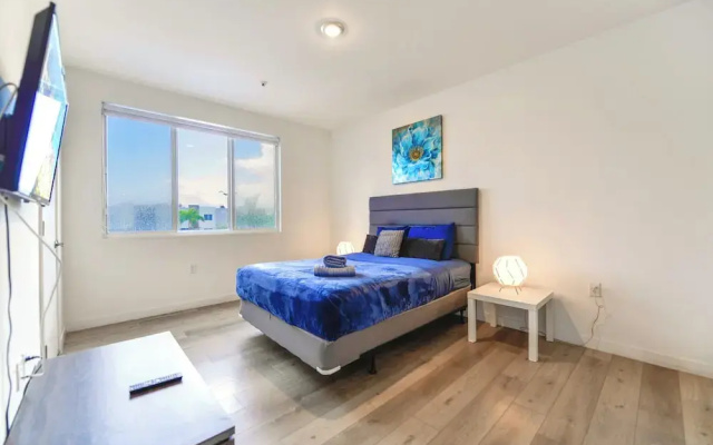 Stylish Townhouses by Design District