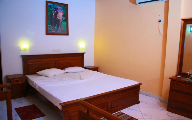 Lagoon Garden Hotel