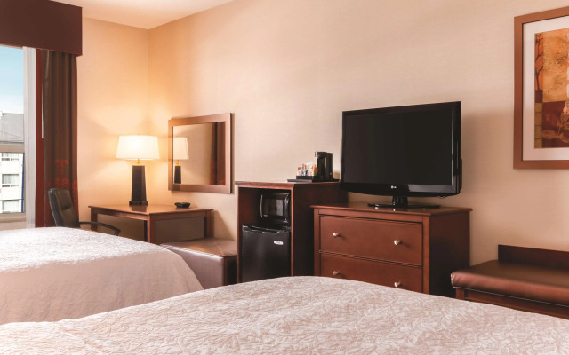 Hampton Inn by Hilton Edmonton/South, Alberta, Canada