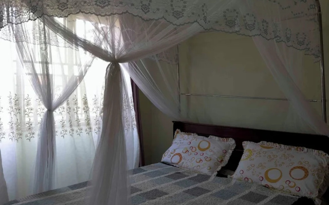 Olive Palm Suites Jinja