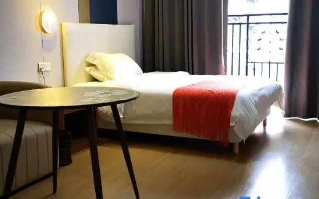 Yumi Apartment ( North Gate of Sun Yat-sen University)