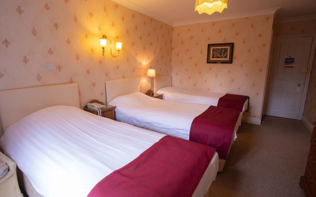Fines Bayliwick Country House