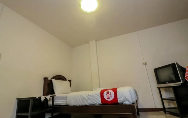 NIDA Rooms Hnongpakrang 141 Station