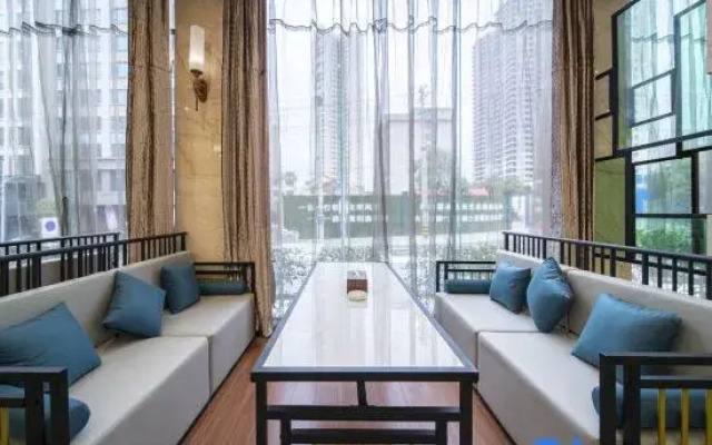 Meiji Hotel (Longzhou North Road)