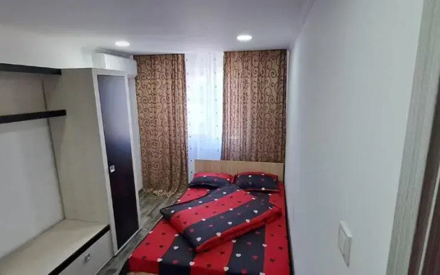 Apartament Bratu strada Rozelor Etaj 3