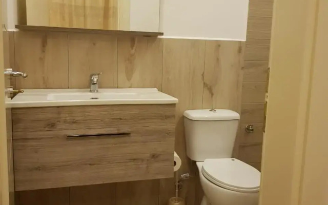 Dimitri Guest House