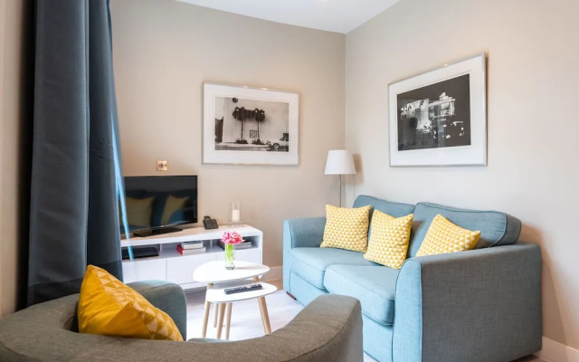 Stylish Fulham Home close to the River Thames
