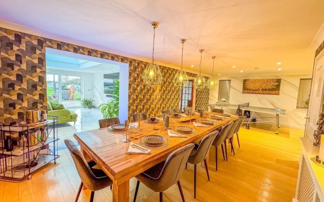 The Firs Luxury Home