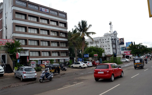 Hotel Raj