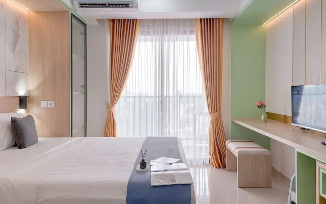 Homey And Comfort Stay Studio Apartment At Anwa Residence