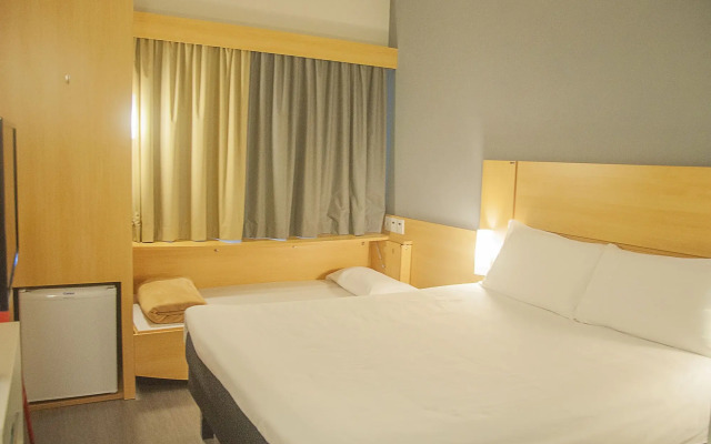 ibis Montenegro