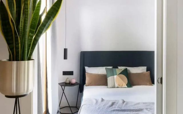 Blue Velvet Premium 2BR Near Plaza Catalunya