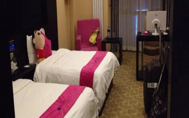 Boyiting Hotel (Xi'an Bell Tower airport bus)(铂亦渟酒店(西安钟楼大差市地铁站店))