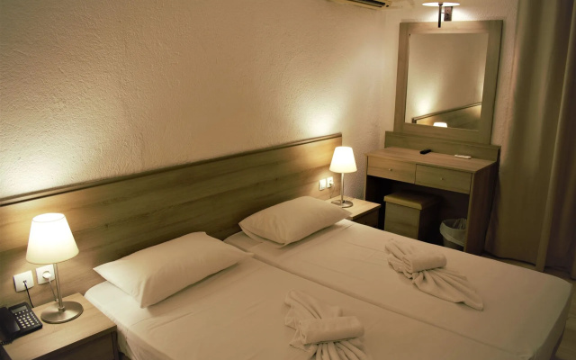 Apollon Hotel