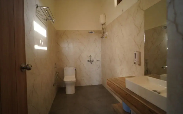 Hotel Valna Estate Mountain View Kausani By HRG