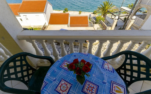 Apartments Krusica