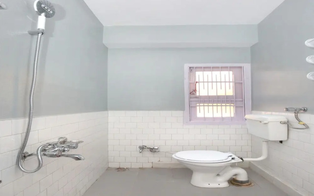 OYO 10404 Home 3BHK Mall Road Shimla