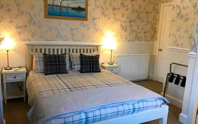 Dunvegan B and B