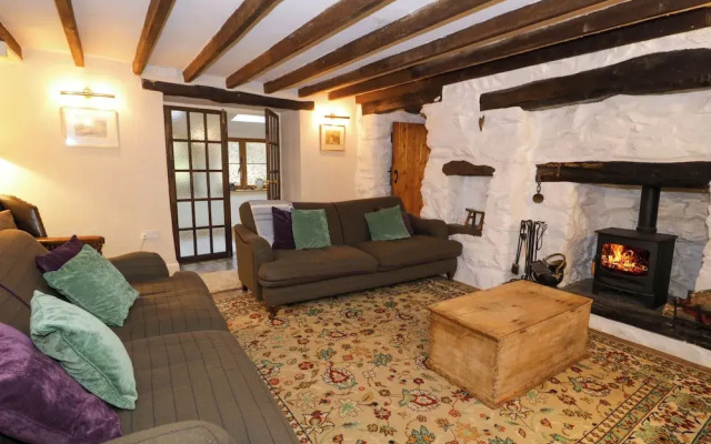 Glandwr Cottage