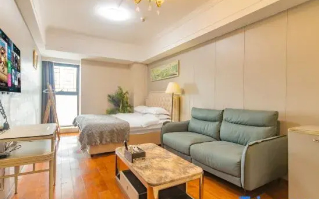 Welsh International Apartment(Shenzhen Futian Theater)